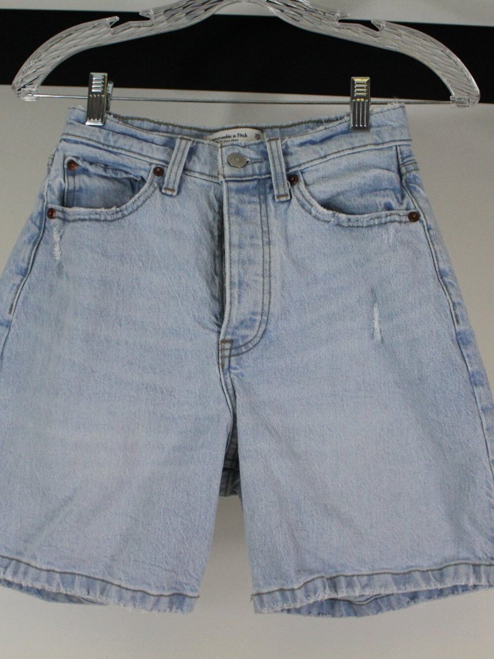 Abercrombie Dad Shorts Size 25 High Rise 7” Light Wash Distressed Button Fly